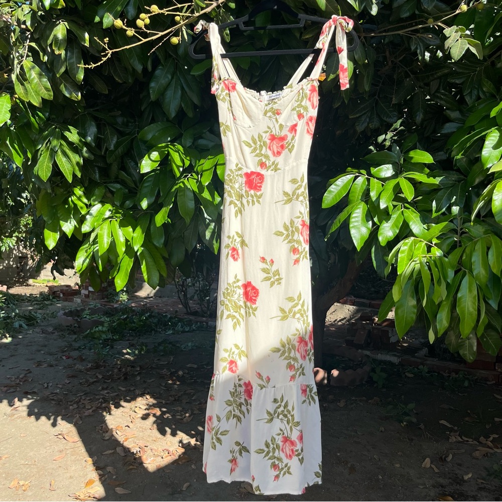 REFORMATION ivory cream floral smocked back‎ sleeveless midi dress